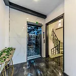 Solin Airport Hotel 4*