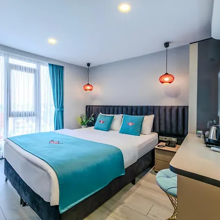 Hotel Solin Airport