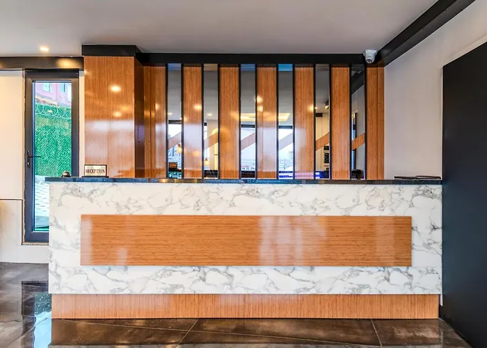 Solin Airport Hotel 4*